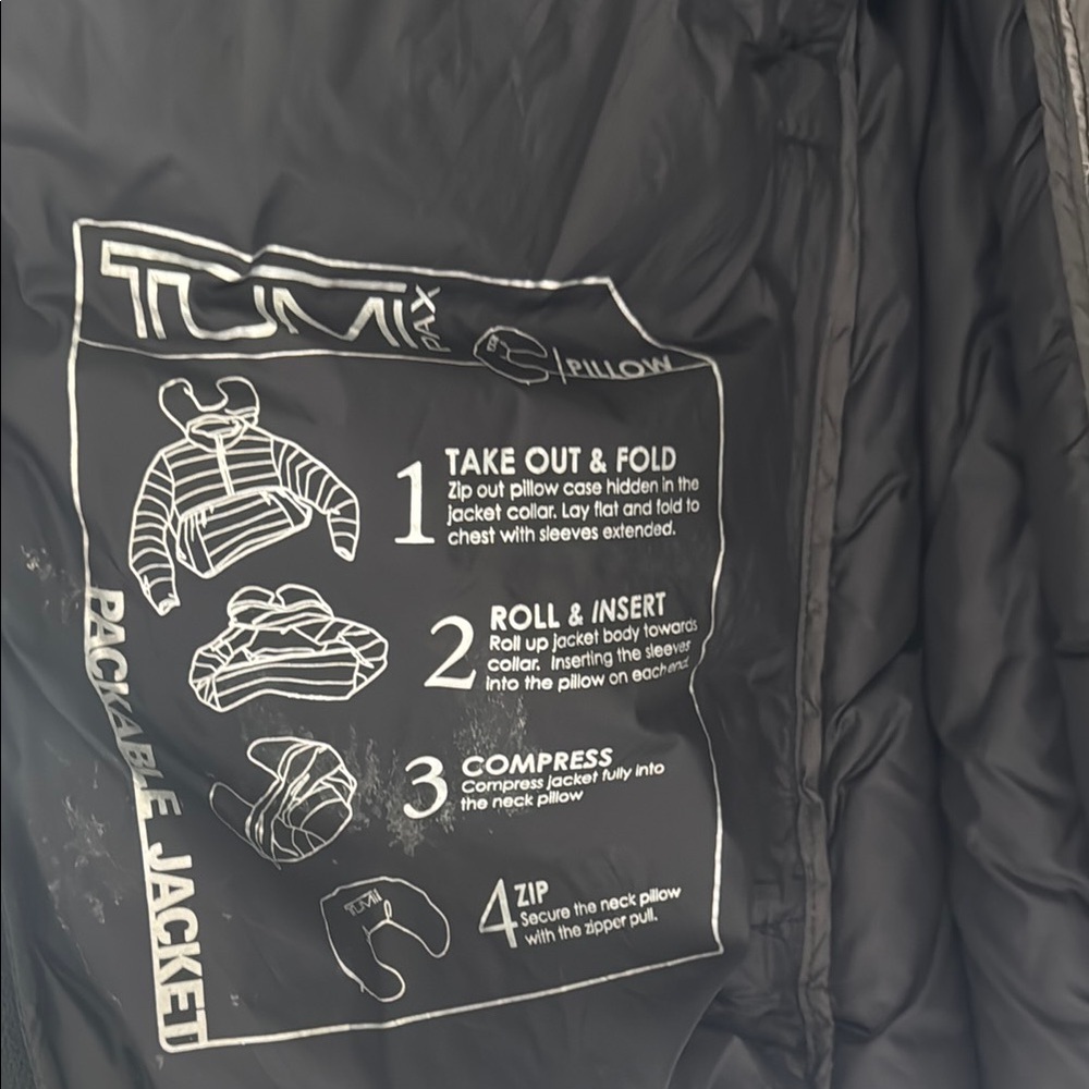 Tumi Black Puffer Jacket Lightweight Quilted Design - Picture 3 of 6